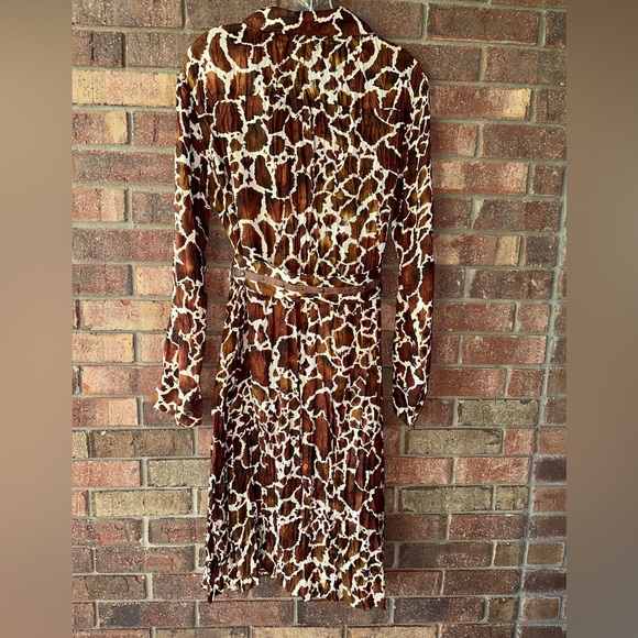 Lynn Richie Vintage NWT Crinkle Silk Giraffe Print Dress Prop Button Up Small - Picture 8 of 12